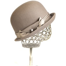 Фетровая шляпка №40 песочный Фетровая шляпка №40 песочный