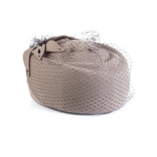 Фетровый шерстяной берет 530 Стюардесса Таблетка Вуалетка песок Фетровый шерстяной берет 530 Стюардесса Таблетка Вуалетка песок