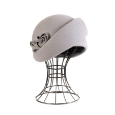 Фетровый шерстяной берет 177 светло-серый Фетровый шерстяной берет 177 светло-серый