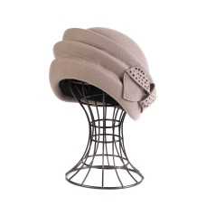 Фетровый шерстяной берет 274 бежевый Фетровый шерстяной берет 274 бежевый